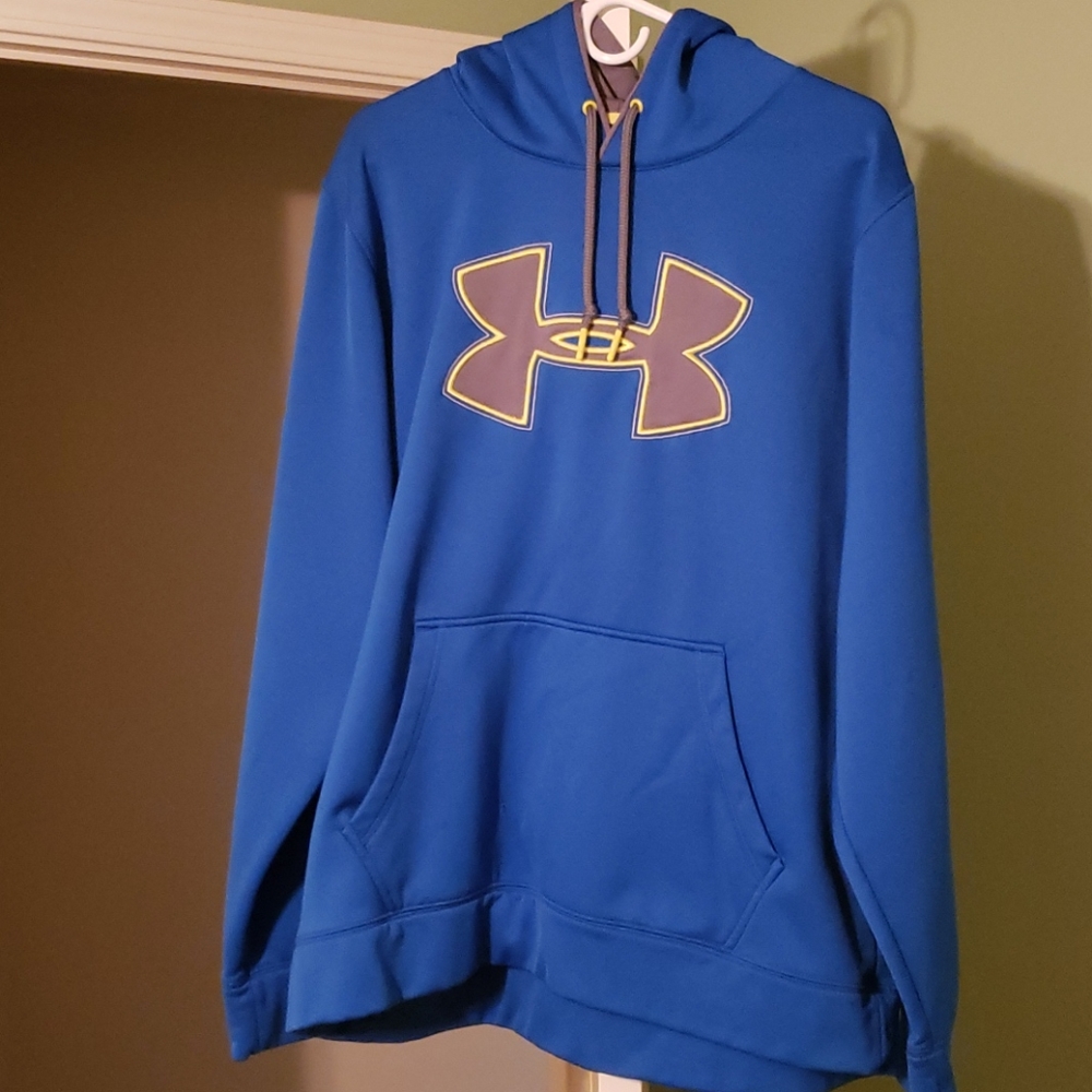 Under Armour Hoodie